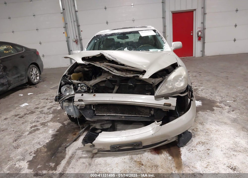 2002 LEXUS ES 300 VIN: JTHBF30G325007955