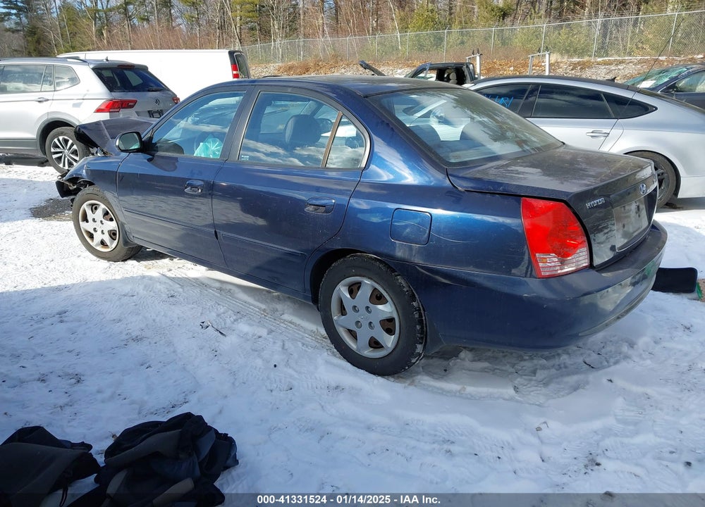2005 HYUNDAI ELANTRA VIN: KMHDN46D75U171053