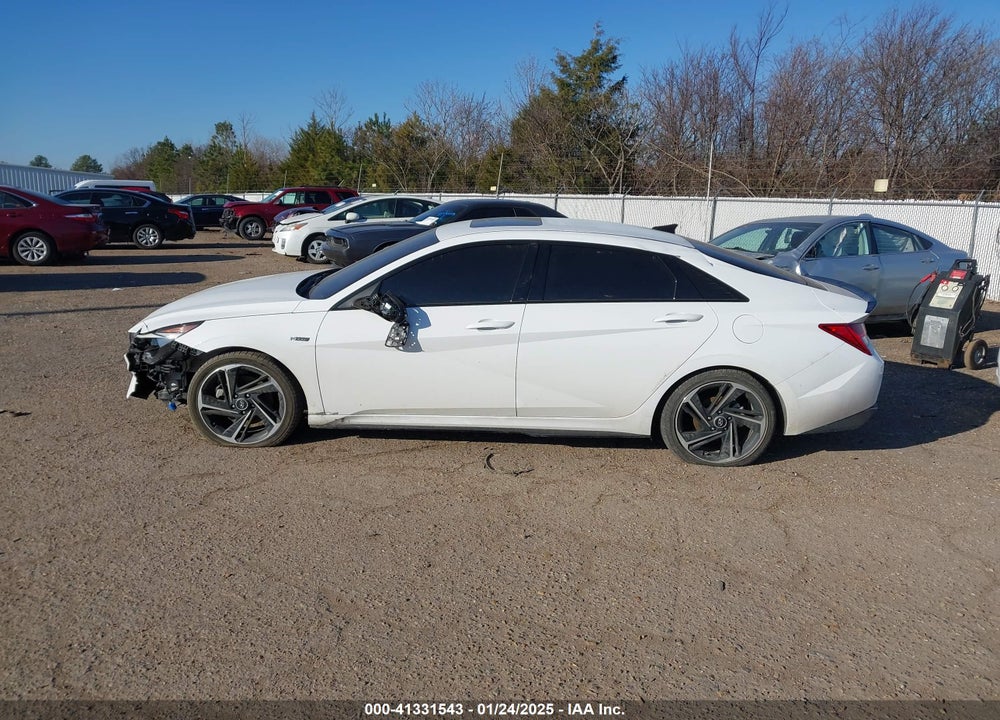 2023 HYUNDAI ELANTRA VIN: KMHLR4AFXPU546560