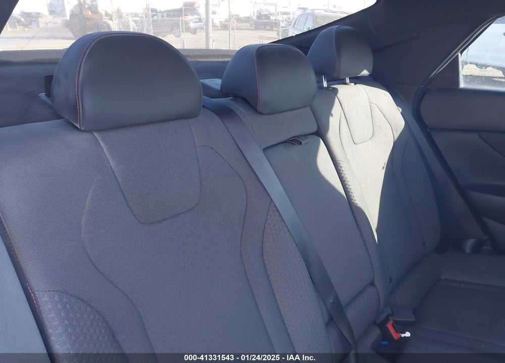 2023 HYUNDAI ELANTRA VIN: KMHLR4AFXPU546560