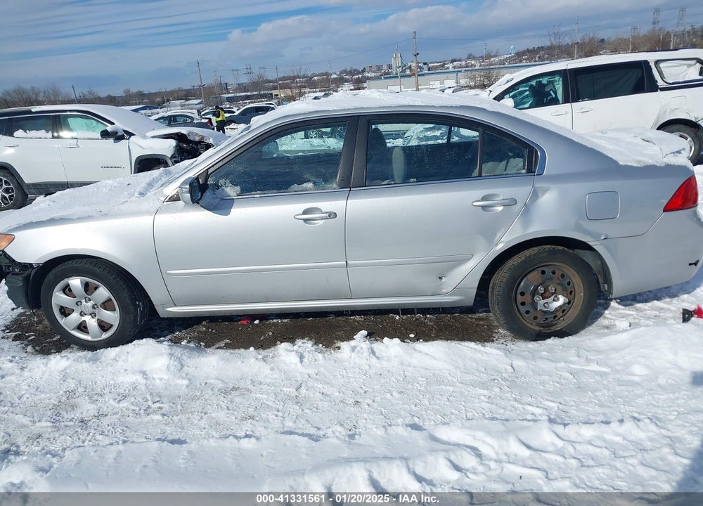 2009 KIA OPTIMA VIN: KNAGE228595319079