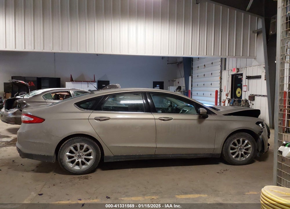 2015 FORD FUSION VIN: 3FA6P0G72FR135181