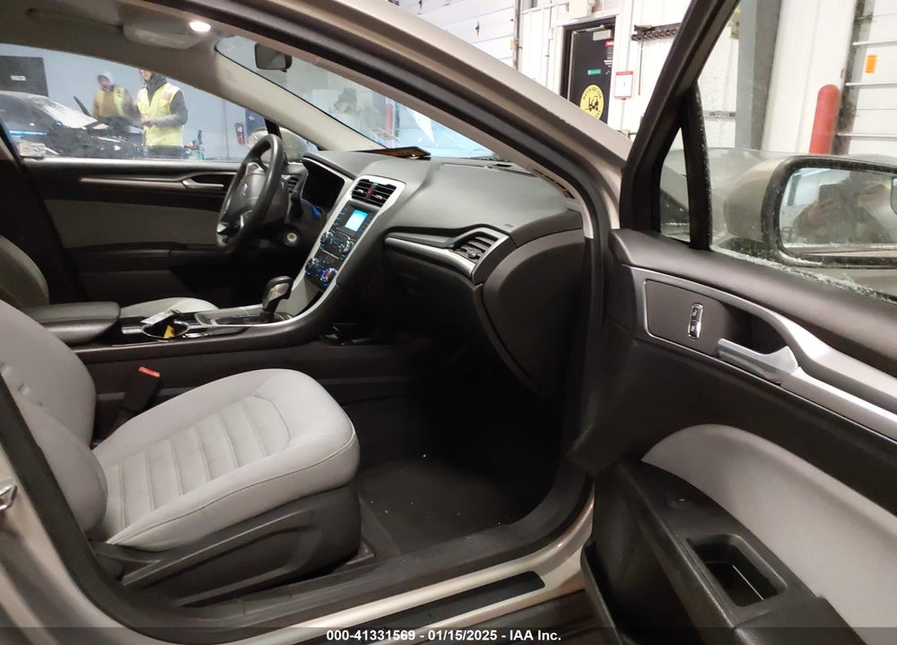 2015 FORD FUSION VIN: 3FA6P0G72FR135181