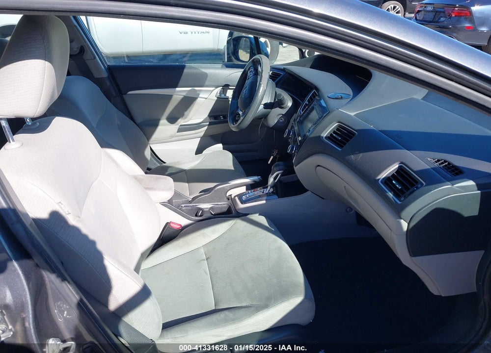 2013 HONDA CIVIC VIN: 19XFB2F83DE239150
