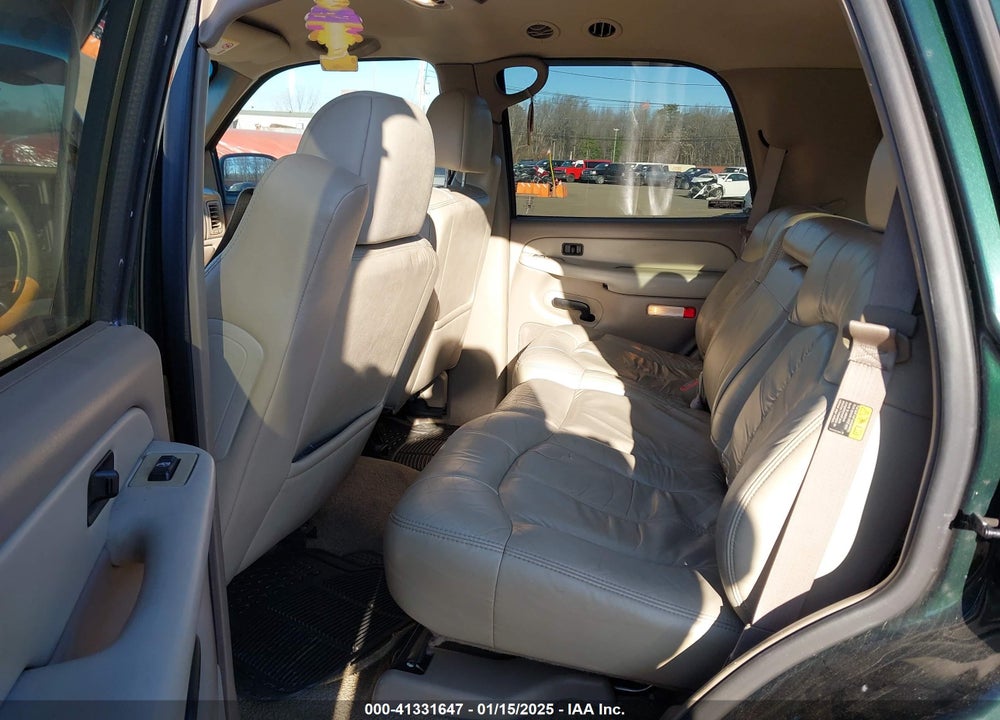 2002 CHEVROLET TAHOE LT VIN: 1GNEK13Z52R134654