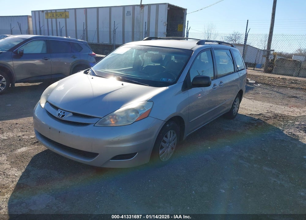 2008 TOYOTA SIENNA CE VIN: 5TDZK23C18S110809
