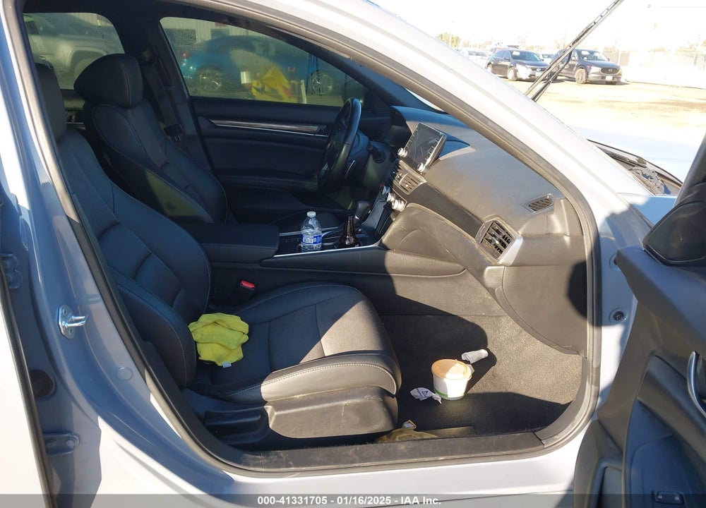 2021 HONDA ACCORD VIN: 1HGCV1F32MA107686