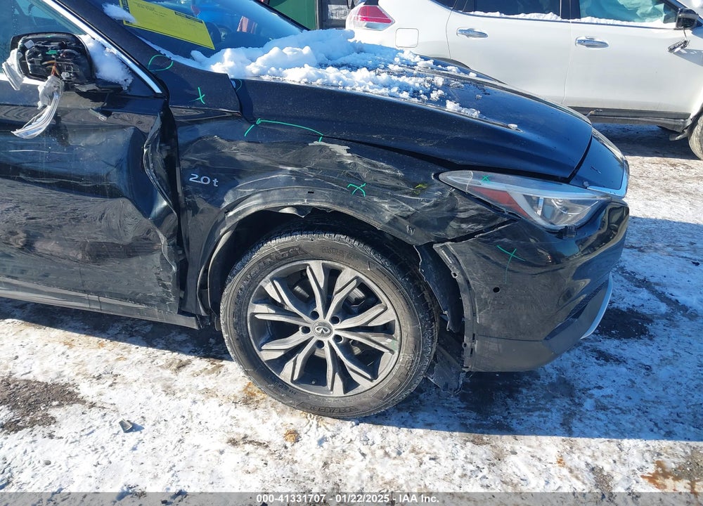 2018 INFINITI QX30 PREMIUM VIN: SJKCH5CR0JA045929