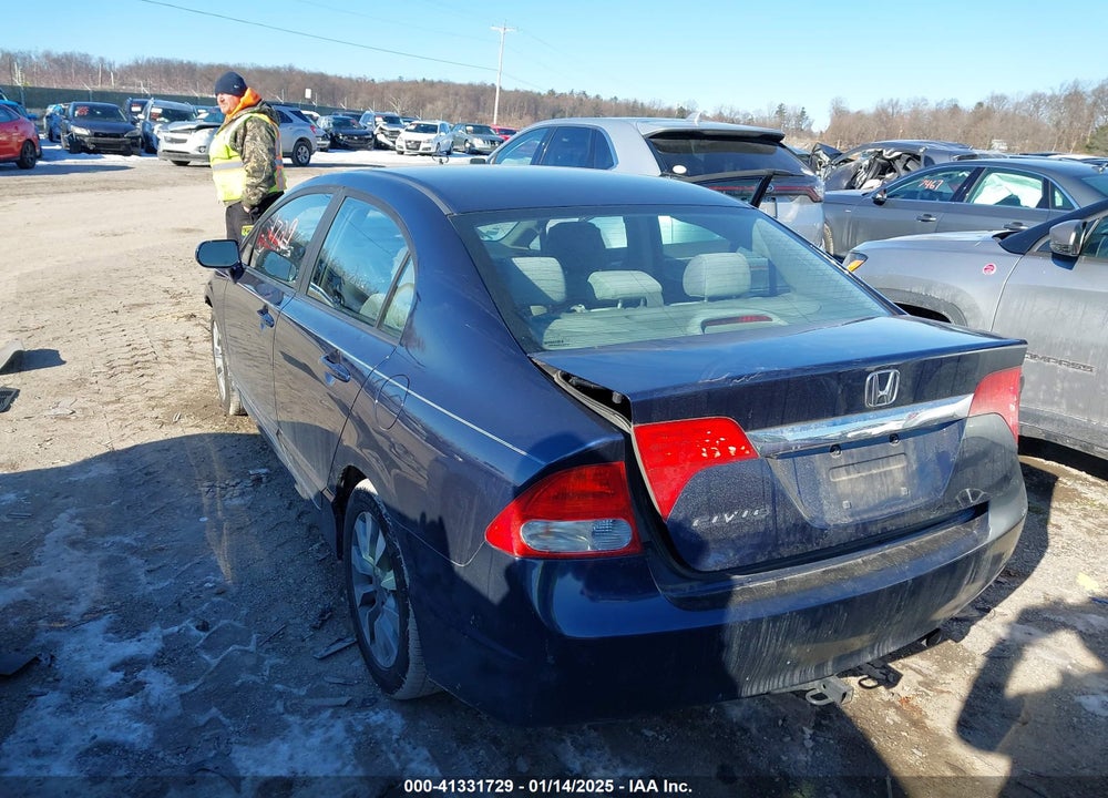 2010 HONDA CIVIC VIN: 19XFA1F82AE007275