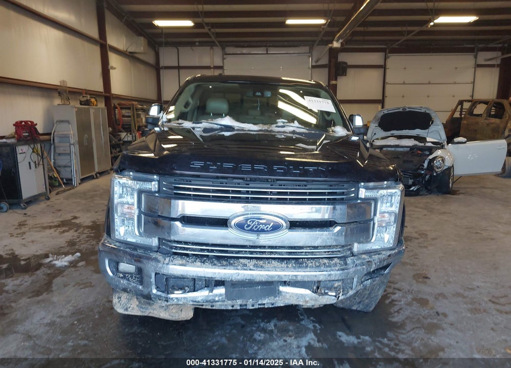 2018 FORD F-250 LARIAT VIN: 1FT7W2BT3JEB00064