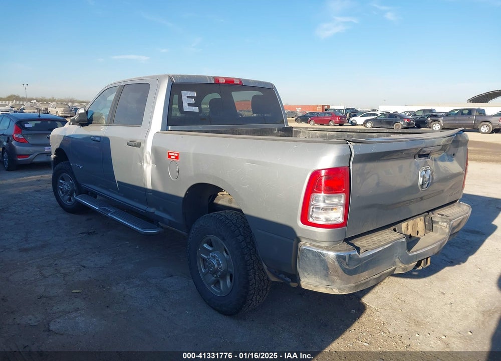 2022 RAM 2500 BIG HORN 4X4 6'4 BOX VIN: 3C6UR5DJ8NG137253
