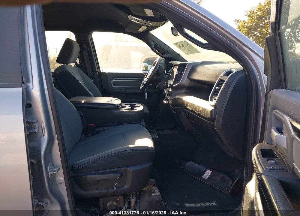 2022 RAM 2500 BIG HORN 4X4 6'4 BOX VIN: 3C6UR5DJ8NG137253