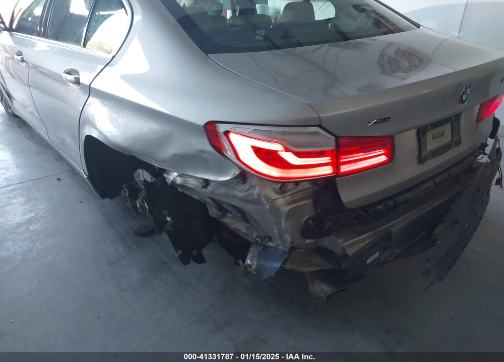 2019 BMW 540I XDRIVE VIN: WBAJE7C55KG892551