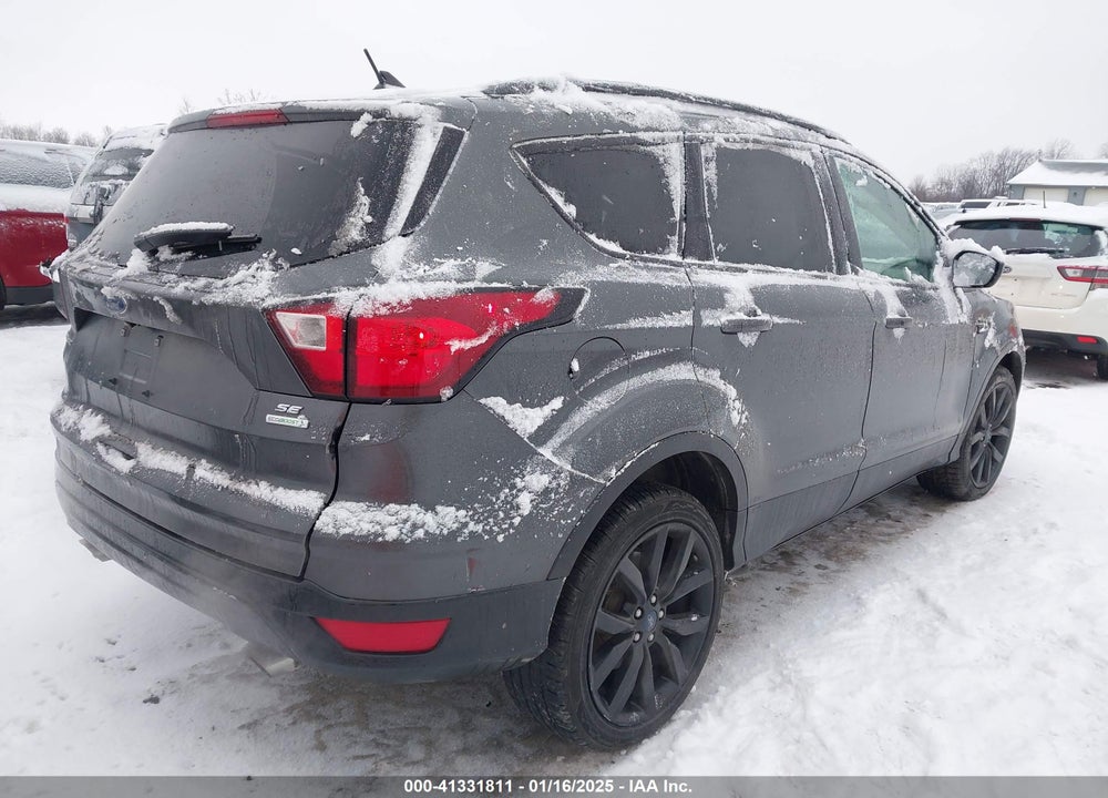 2019 FORD ESCAPE SE VIN: 1FMCU0GD2KUA38329