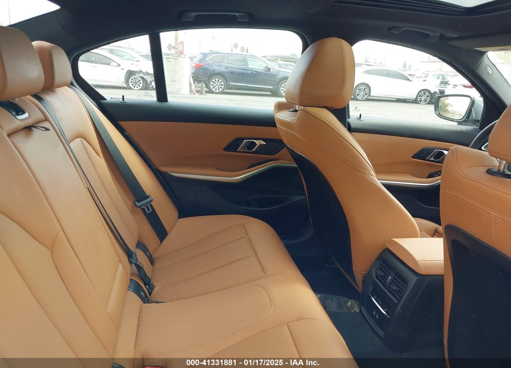 2024 BMW 3 SERIES VIN: 3MW69FF02R8E15704