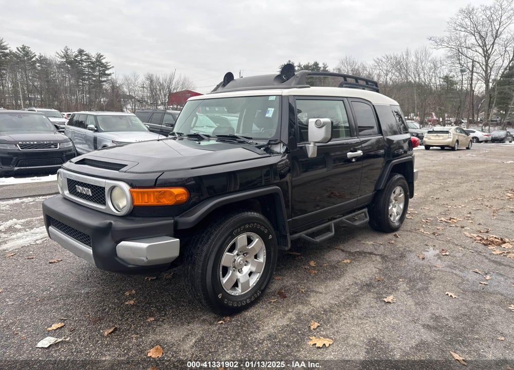 2010 TOYOTA FJ CRUISER VIN: JTEBU4BF7AK090884