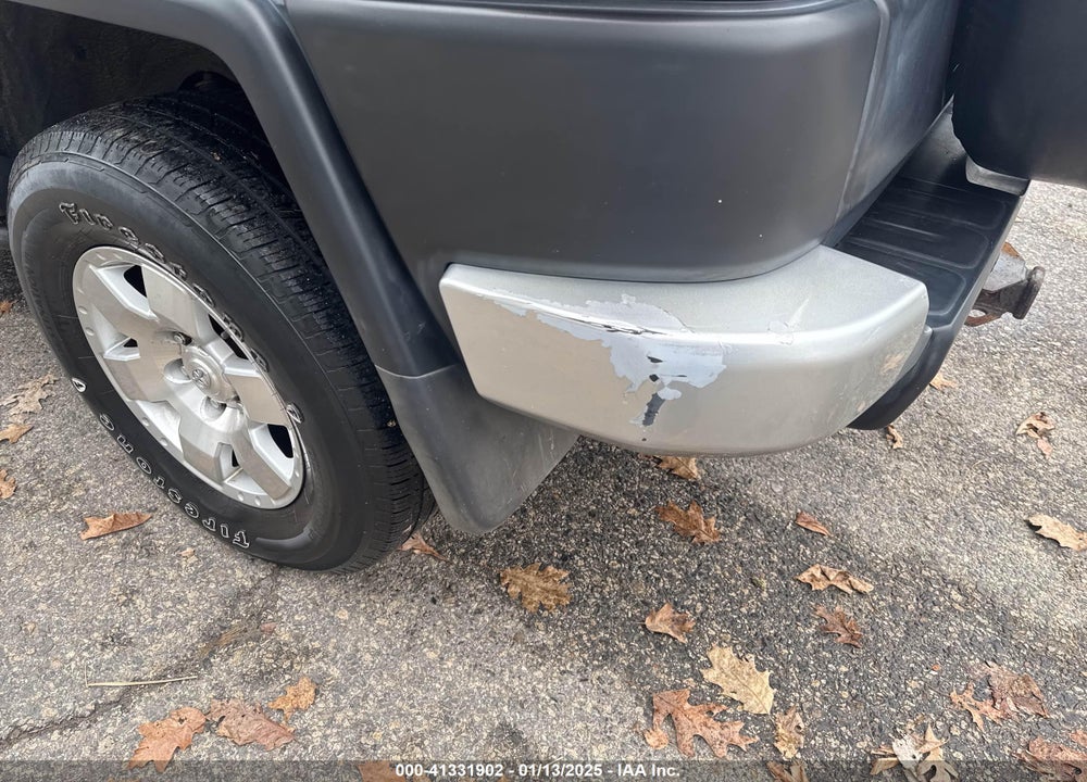 2010 TOYOTA FJ CRUISER VIN: JTEBU4BF7AK090884