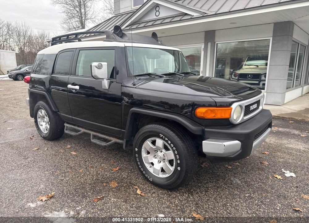 2010 TOYOTA FJ CRUISER VIN: JTEBU4BF7AK090884