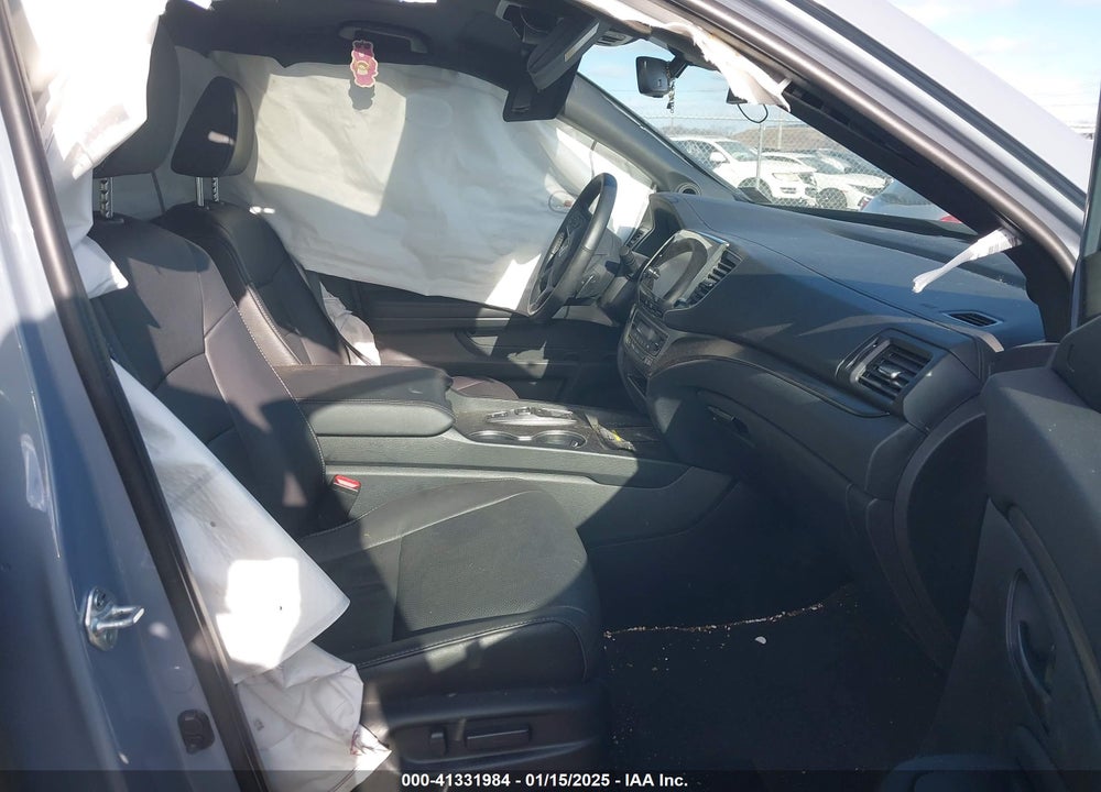 2025 HONDA PASSPORT VIN: 5FNYF8H53SB001311