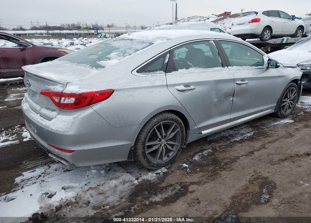 2017 HYUNDAI SONATA VIN: 5NPE34ABXHH502615