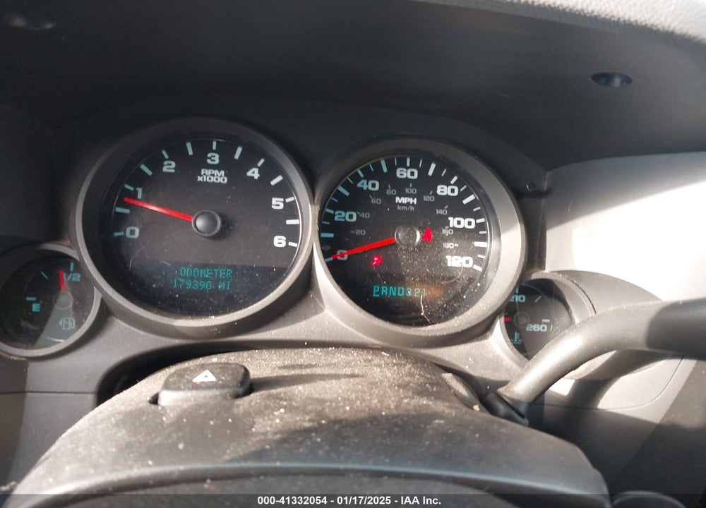 2013 CHEVROLET SILVERADO 1500 VIN: 1GCRKREAXDZ114841
