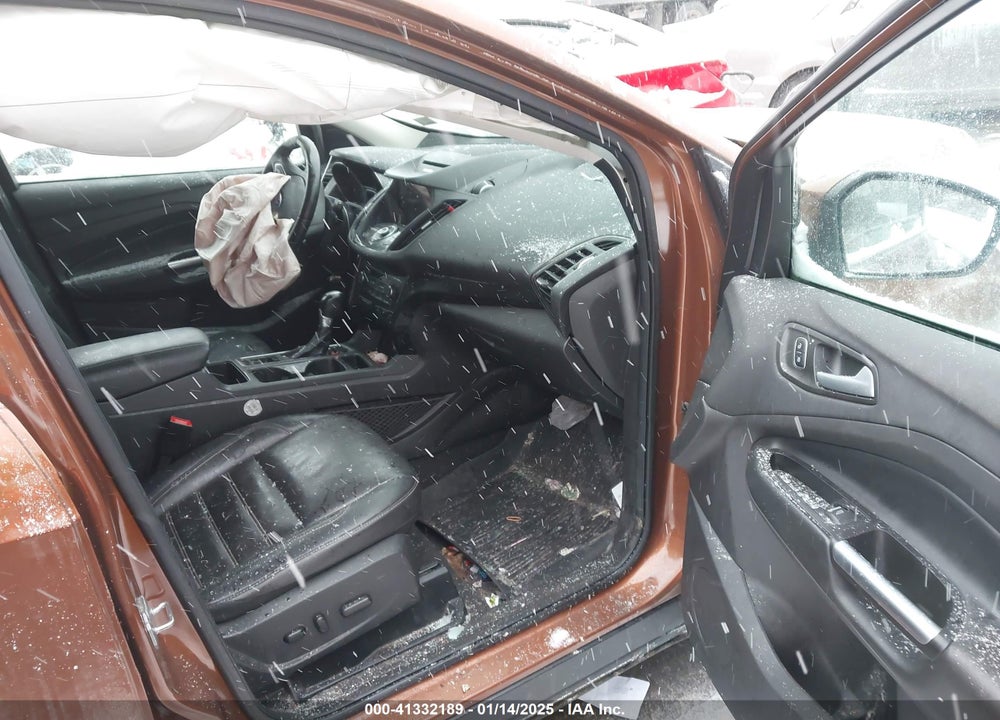 2017 FORD ESCAPE TITANIUM VIN: 1FMCU9JD8HUD37359