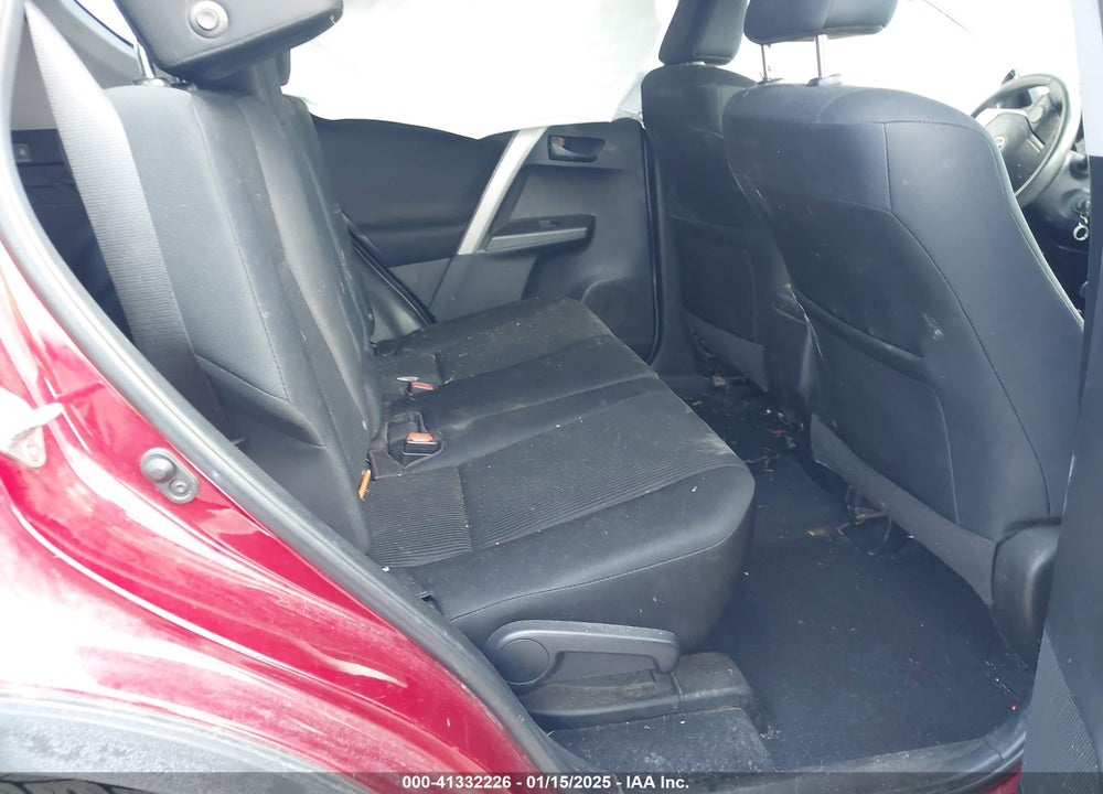 2018 TOYOTA RAV4 LE VIN: 2T3BFREVXJW755637