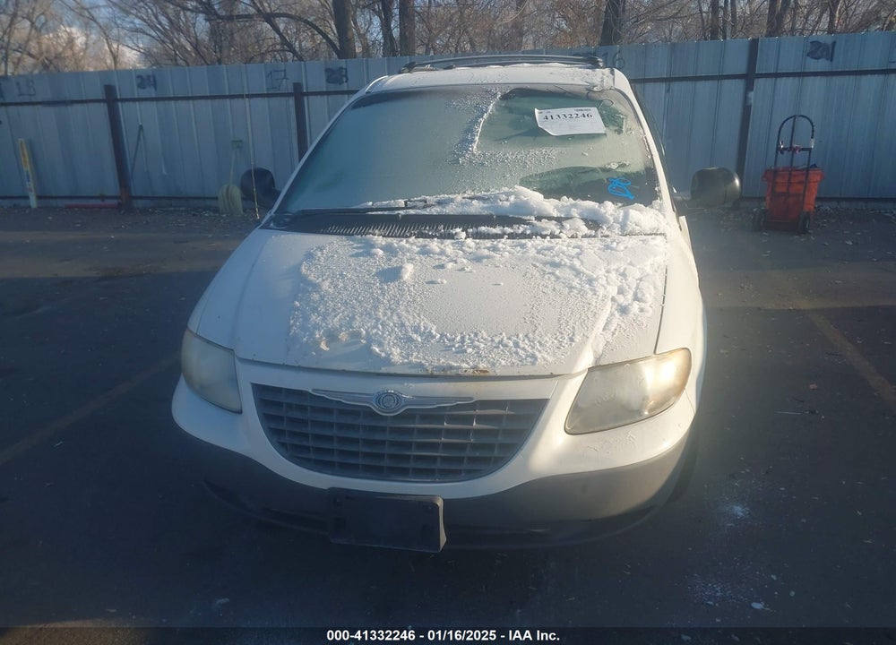 2002 CHRYSLER VOYAGER EC VIN: 1C4GJ15B12B557227