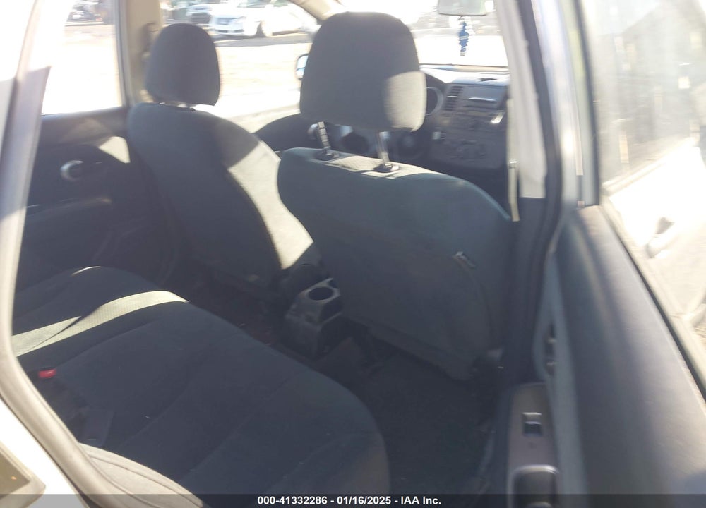 2010 NISSAN VERSA 1.8 S VIN: 3N1BC1APXAL383311
