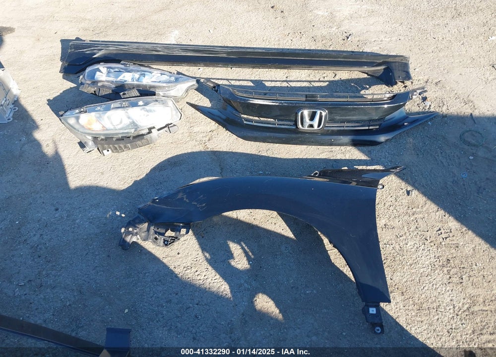 2018 HONDA CIVIC VIN: SHHFK7G48JU218372