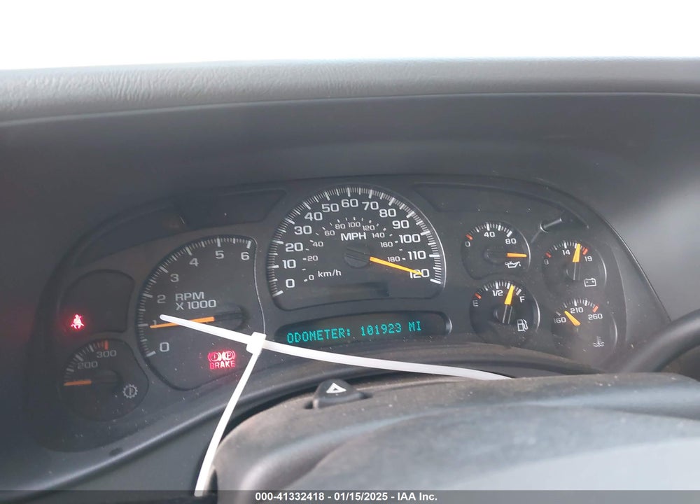 2005 CHEVROLET SILVERADO 2500HD LS VIN: 1GCHK23U15F914186