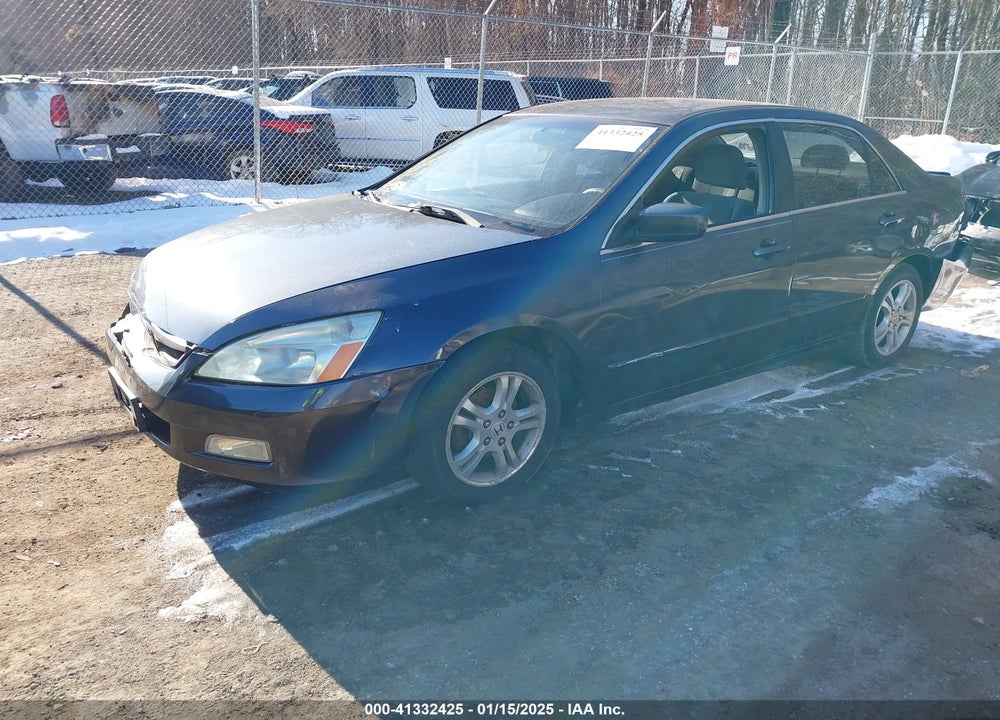 2007 HONDA ACCORD VIN: 1HGCM563X7A052242