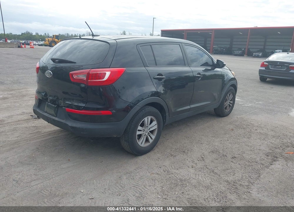 2011 KIA SPORTAGE LX VIN: KNDPB3A24B7079886