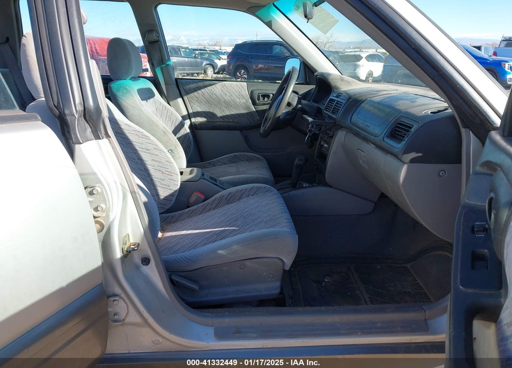 2000 SUBARU FORESTER S VIN: JF1SF6555YH710903