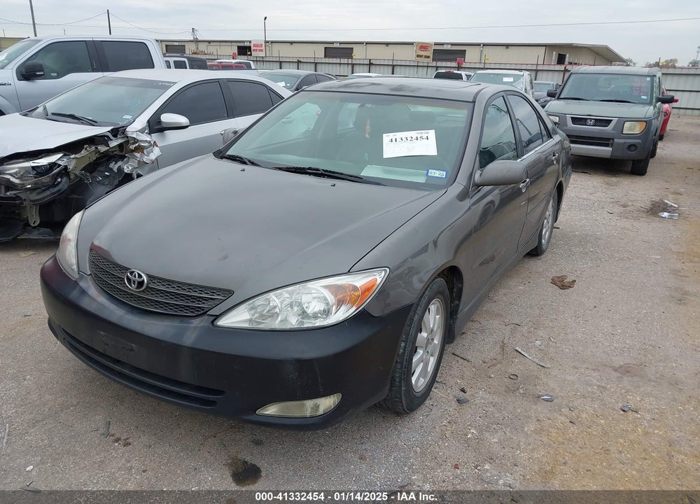 2004 TOYOTA CAMRY SE VIN: 4T1BE32K94U936980