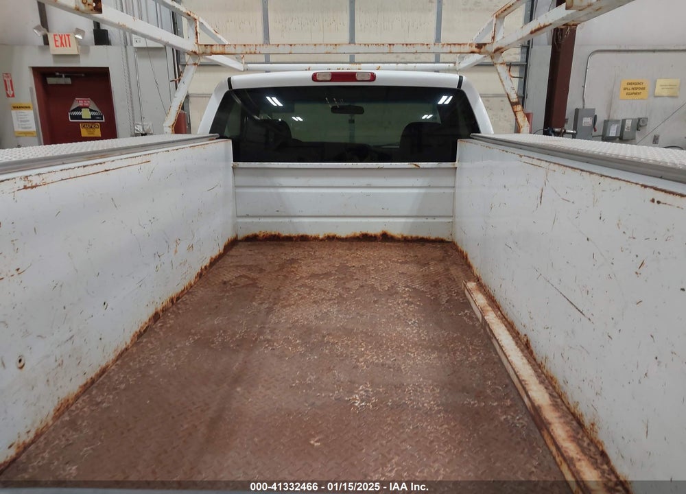 2004 GMC SIERRA C2500 HEAVY DUTY VIN: 1GDHC24U94E215240