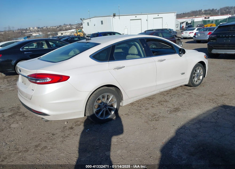 2017 FORD FUSION ENERGI SE LUXURY VIN: 3FA6P0PU6HR265019