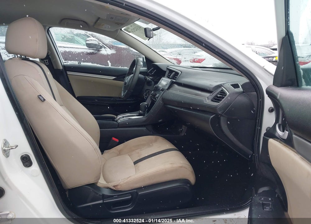 2017 HONDA CIVIC VIN: 19XFC2F58HE073538
