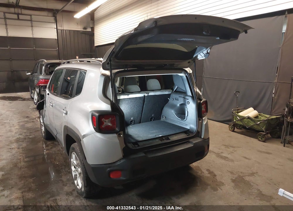 2018 JEEP RENEGADE LATITUDE 4X4 VIN: ZACCJBBB3JPG96840