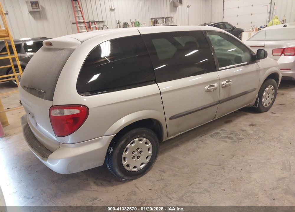 2002 CHRYSLER VOYAGER LX VIN: 1C8GJ45322B550764