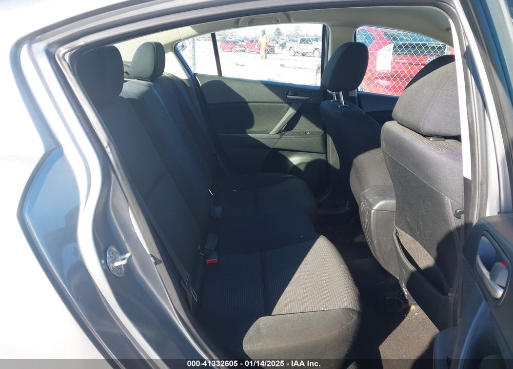 2012 MAZDA 3 VIN: JM1BL1UF1C1556840