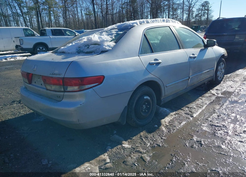 2004 HONDA ACCORD 2.4 LX VIN: 1HGCM55304A022955