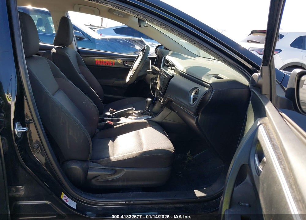 2017 TOYOTA COROLLA LE VIN: 2T1BURHE9HC928585