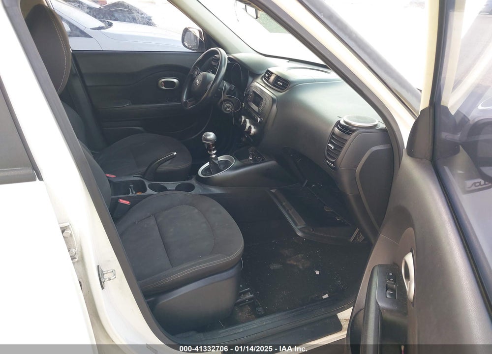 2016 KIA SOUL VIN: KNDJN2A24G7847848