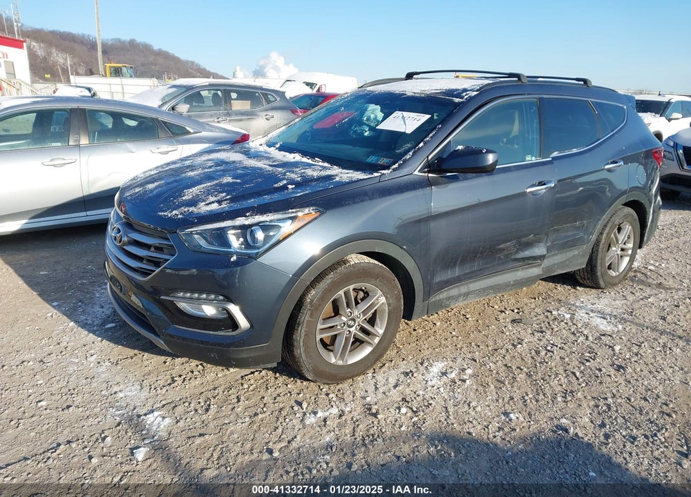 2017 HYUNDAI SANTA FE SPORT 2.4L VIN: 5NMZUDLB7HH020547