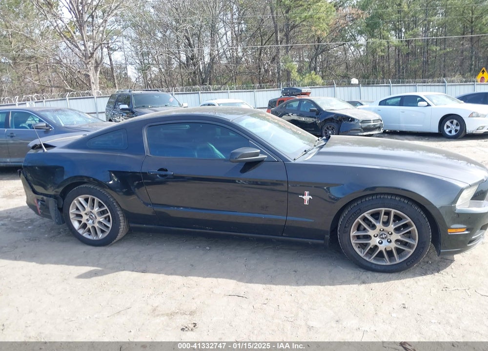 2014 FORD MUSTANG V6 PREMIUM VIN: 1ZVBP8AM8E5282660