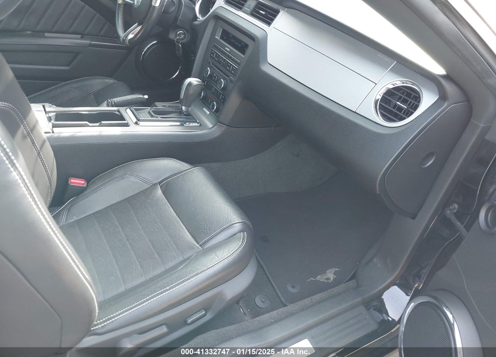 2014 FORD MUSTANG V6 PREMIUM VIN: 1ZVBP8AM8E5282660