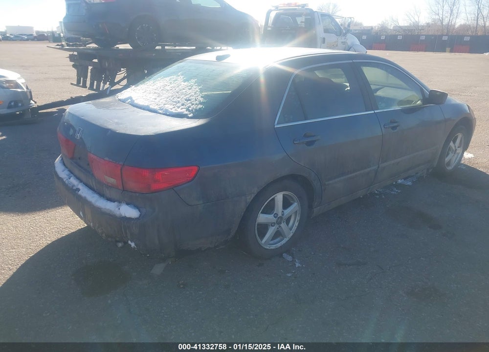 2005 HONDA ACCORD 2.4 EX VIN: 1HGCM55885A109600