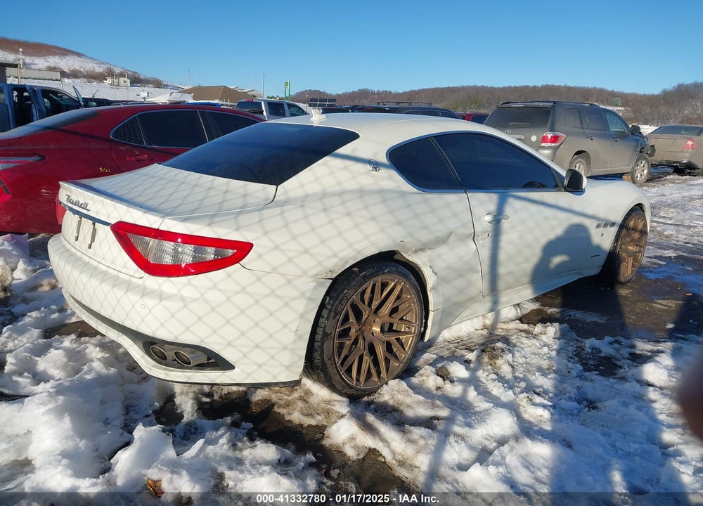 2012 MASERATI GRANTURISMO VIN: ZAM45KLA1C0062249