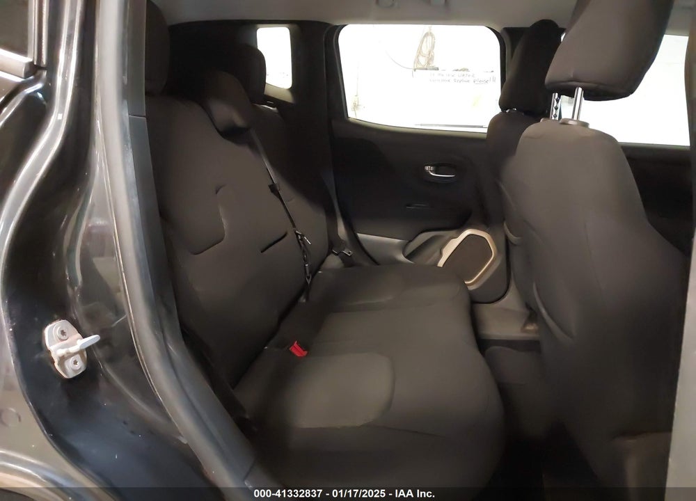 2016 JEEP RENEGADE LATITUDE VIN: ZACCJBBT2GPC54214
